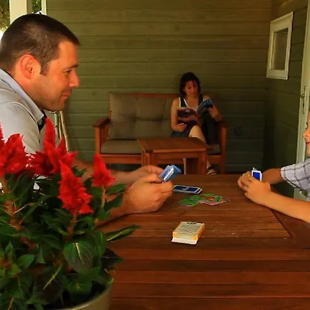 比利牛斯休闲旅馆