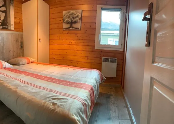 Espace Pyrenees Loisirs Кемпинг 5*